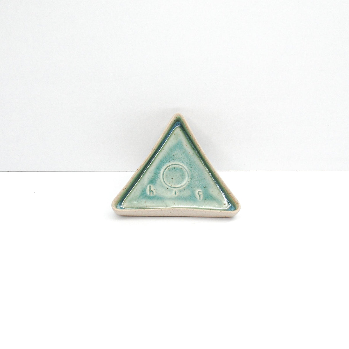 Hic Ceramics Small Triangle Plate