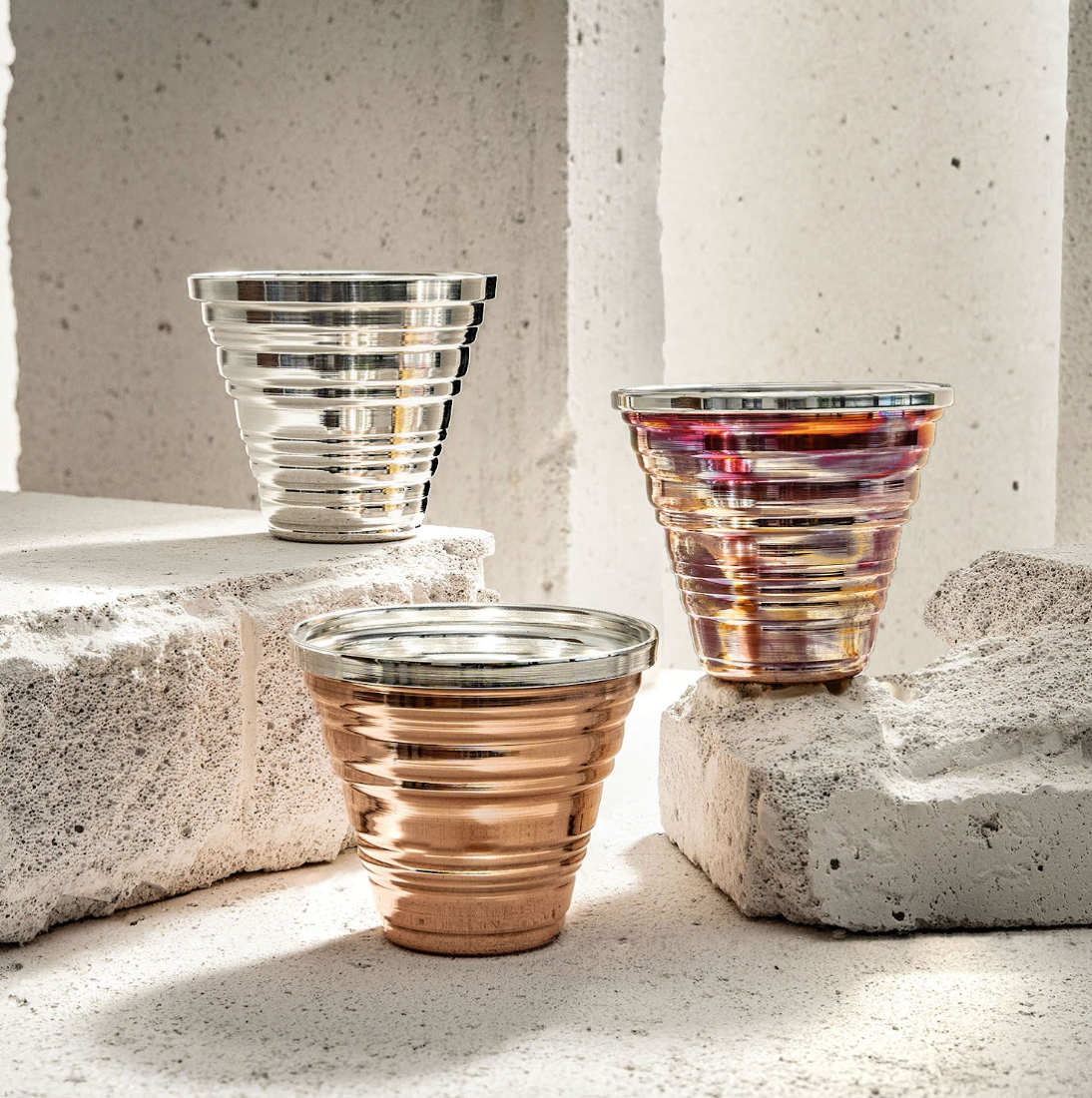 SERRATED SILVER TUMBLER