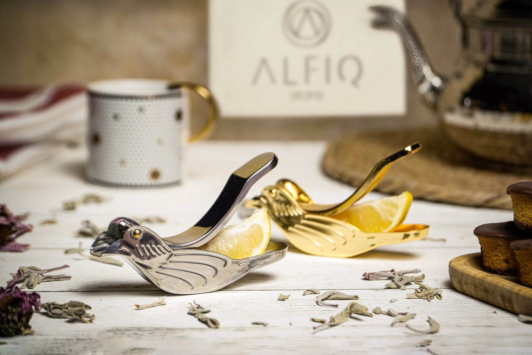 Handcrafted Bird Lemon Slice Squeezer | Handmade Vintage 14k Gold Plated Fruit Slice Juicer 120 x 40 x 30 mm - Alfiq's Store