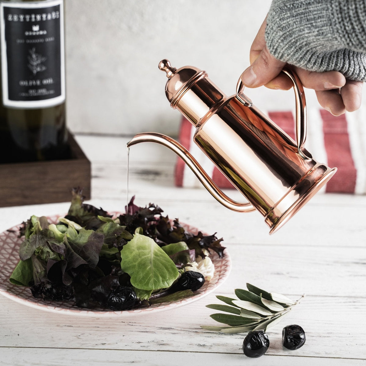 Handmade Copper Olive Oil Dispenser – Drip - Free Pourer for Kitchen & Dining (500ml) - Alfiq's Store