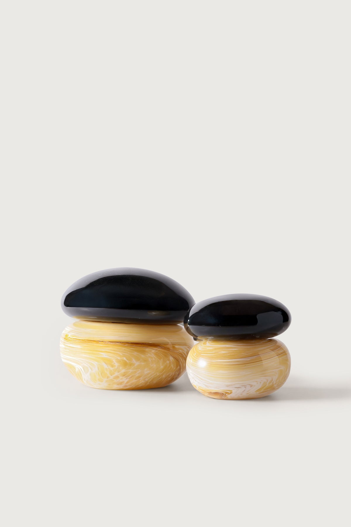 Agate Macaron Object (Set of 2) — Bels & Pearl