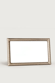 Twisted Frame Tray — Bels & Pearl