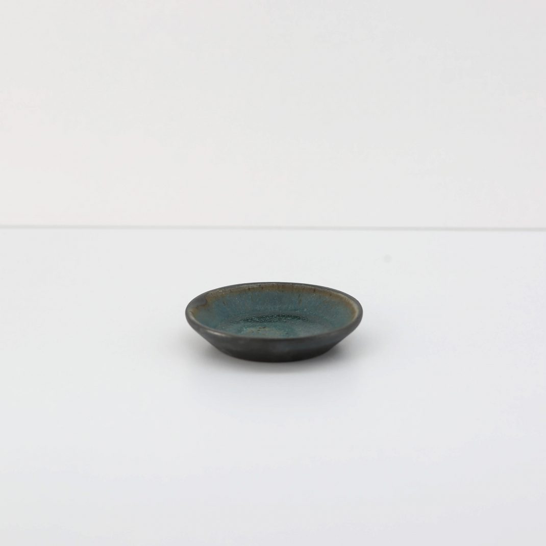Hic Ceramics XXS Round Plate 9.5 cm — Handcrafted Stoneware Tasting Plate