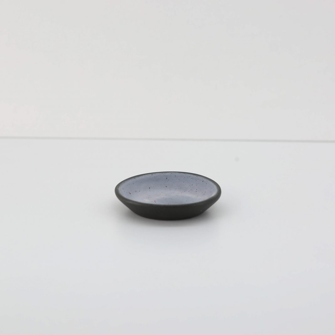 Hic Ceramics XXS Round Plate 9.5 cm — Handcrafted Stoneware Tasting Plate