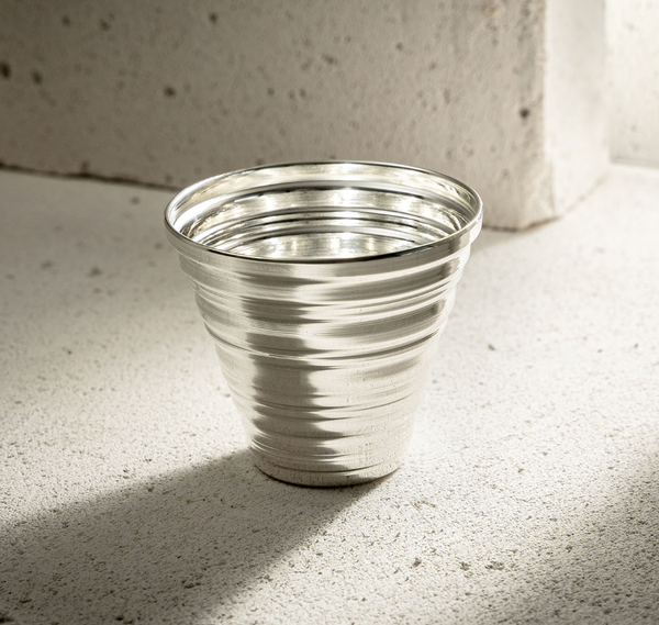 SERRATED SILVER TUMBLER