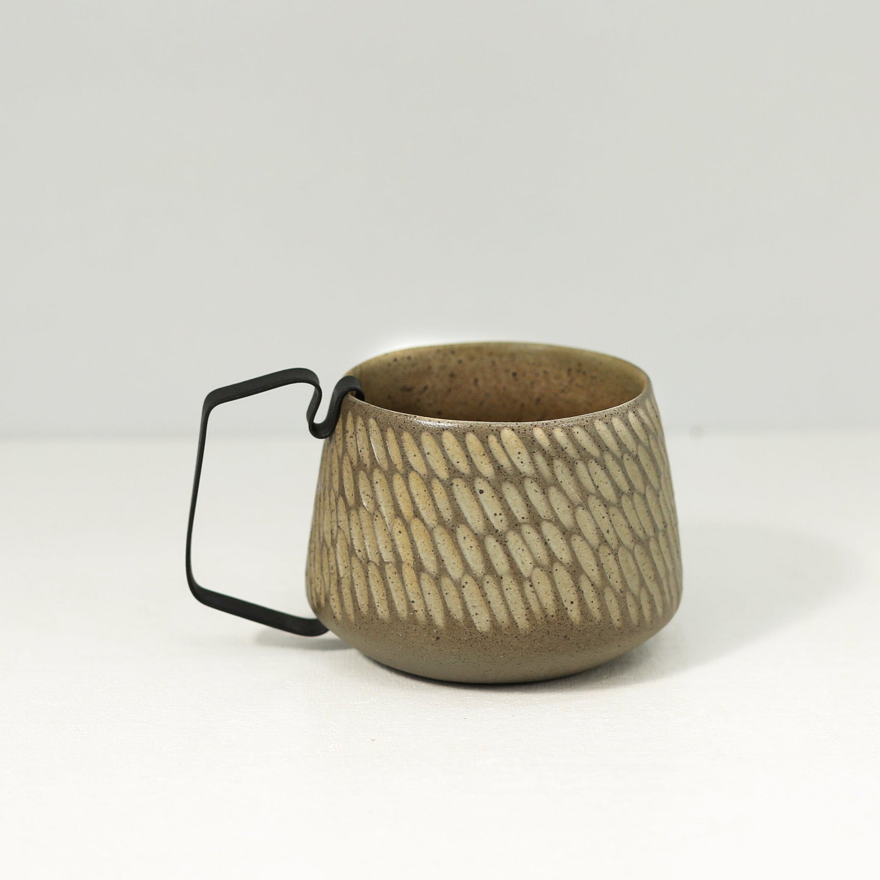 Hic Ceramics Stone Medium Cup Recif — Handcrafted Stoneware Cup with Removable Handle