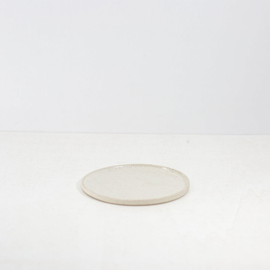 Hic Ceramics S Round Plate 17 cm — Handcrafted Stoneware Dessert Plate