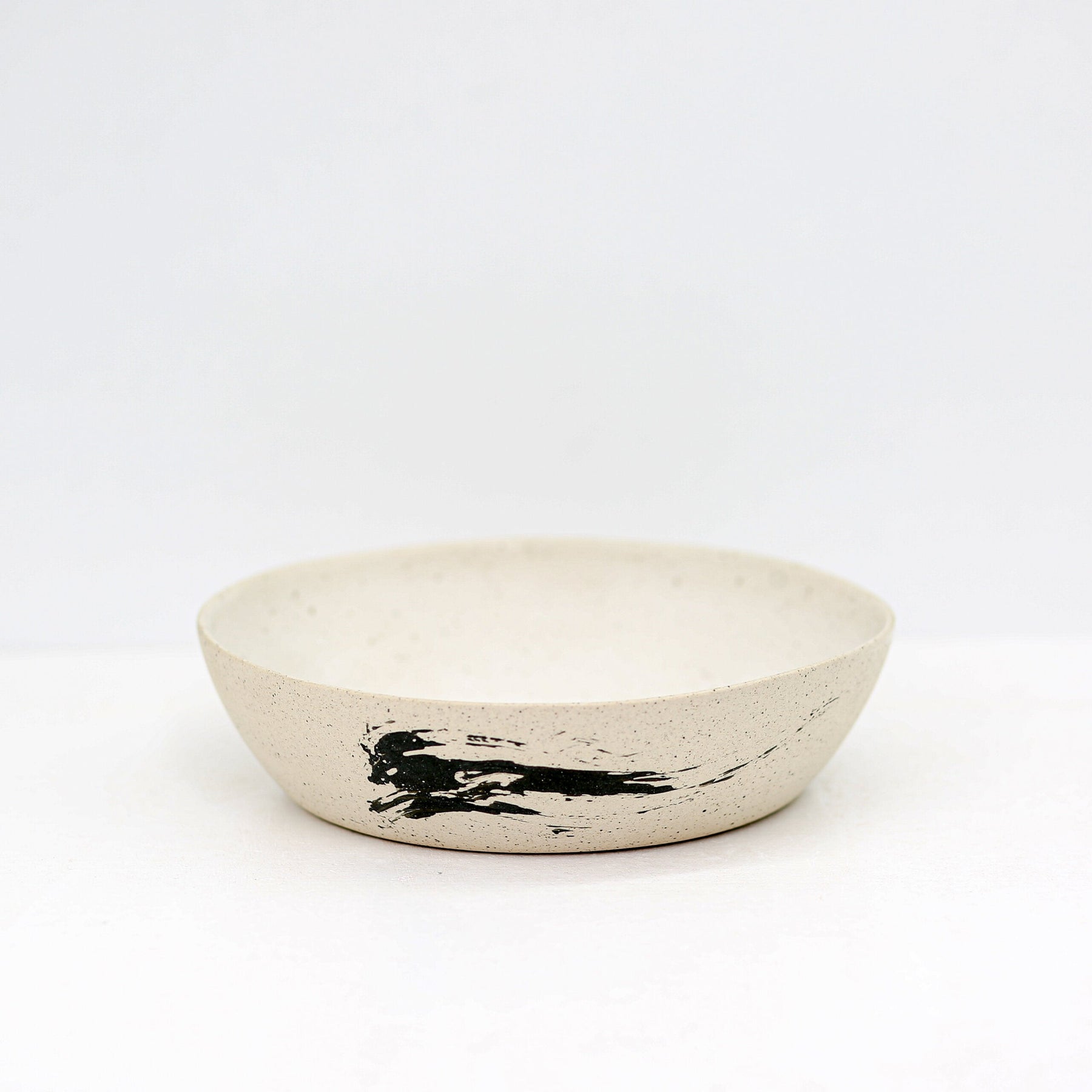 Hic Ceramics Large Salad Bowl — Handcrafted Stoneware Serving Bowl