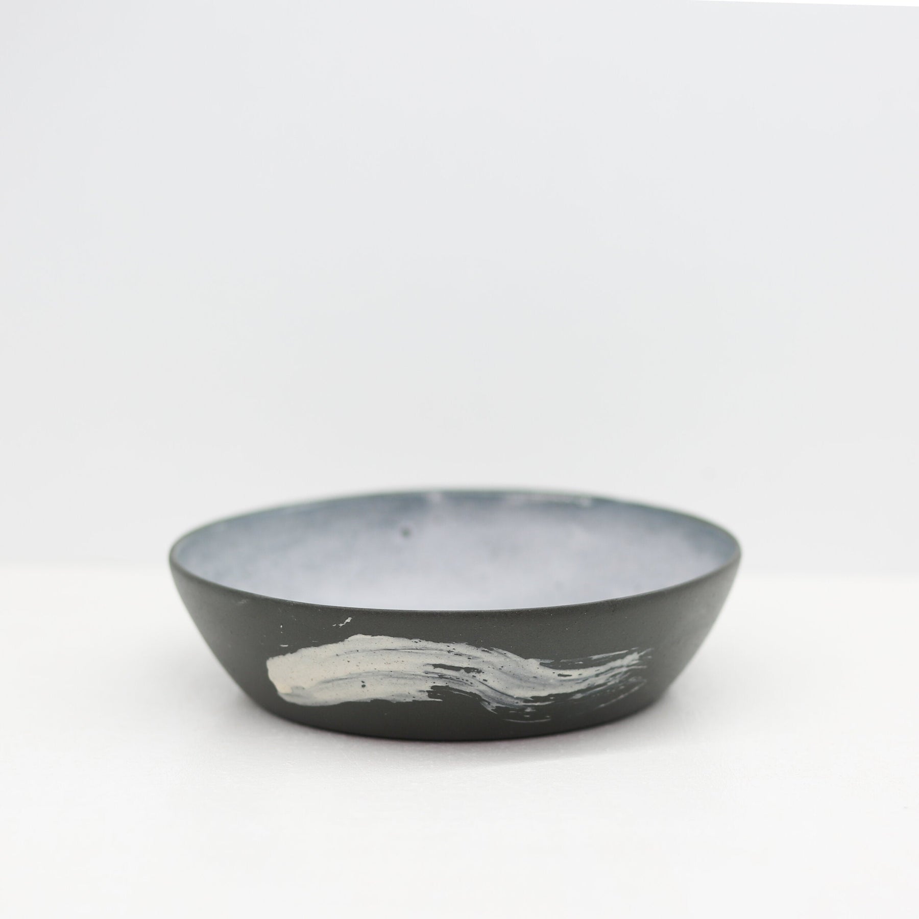 Hic Ceramics Large Salad Bowl — Handcrafted Stoneware Serving Bowl