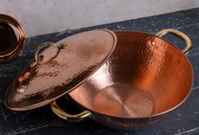 Elegant Hand-Hammered Copper Stew Pot with Lid, Traditional Pan for Serving – view 3