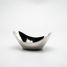 Elegant Chrome - Plated Copper Bread Basket – Handcrafted with Hammered Texture - Alfiq's Store