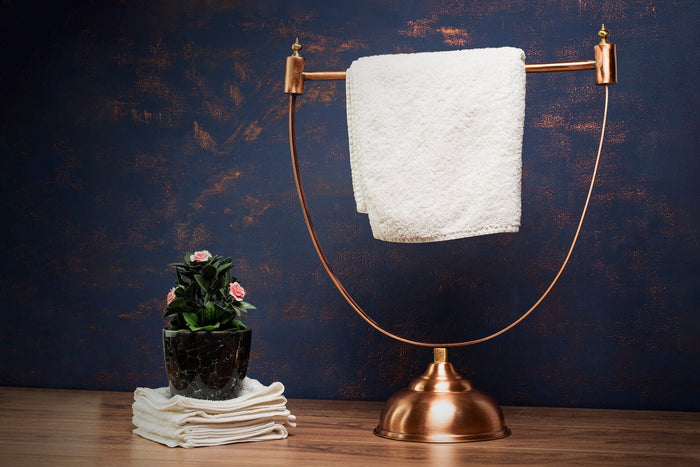 Handmade Copper Towel Holder Bar – Vintage Farmhouse Bathroom & Kitchen Decor