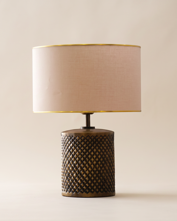 Hand-Carved Diamond Bronze Table Lamp