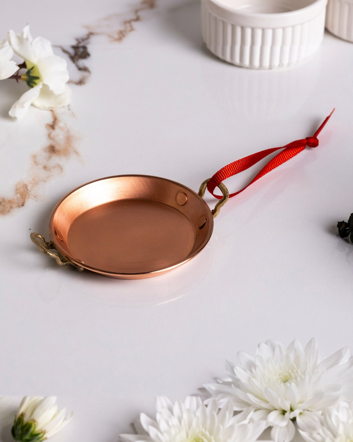 Dollhouse Copper Serving Pan – Copper Miniature Kitchenware & Holiday Ornament  Toy (3.5")