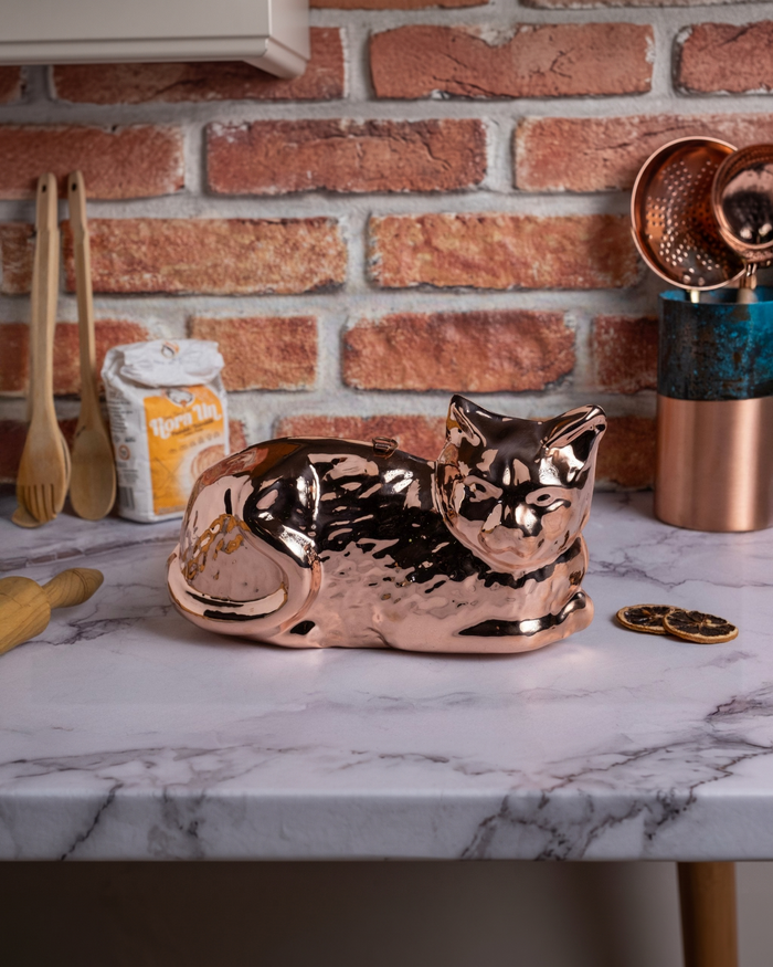 Handcrafted Copper Cat-Shaped Cake Mold – Decorative Baking Mold & Kitchen Wall Art