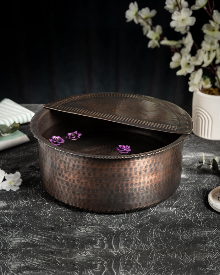Handcrafted Dark Copper Pedicure Bowl – Hammered Ayurvedic Soak Tub with Removable Footrest