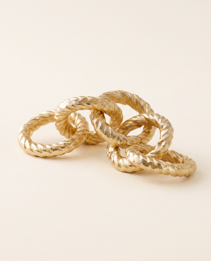 Polished Brass Chain Link Sculpture – 4 Rings