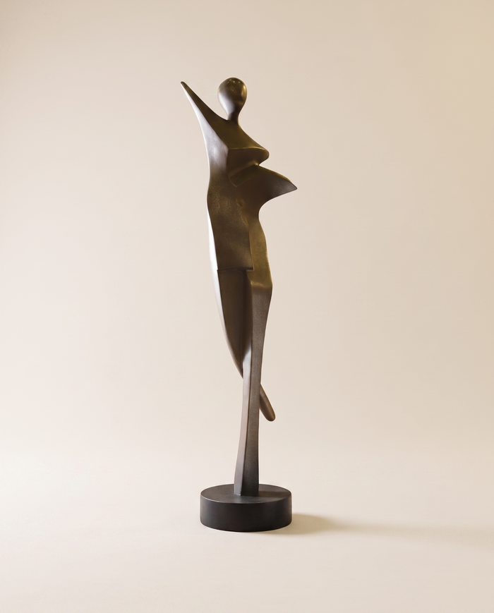 Grace in Motion – Abstract Woman Sculpture