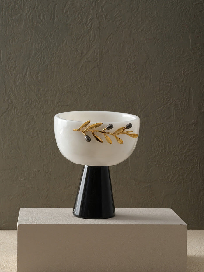 Pedestal Bowl with Olive Branch Motif