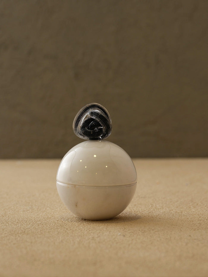 Midnight Crystal Loop Marble Bonbonnière
