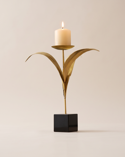 Victoria Candle Holder with Brass Leaves (One Piece)